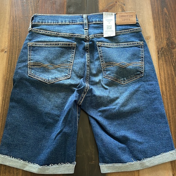 Men’s Denim Shorts - Picture 4 of 5